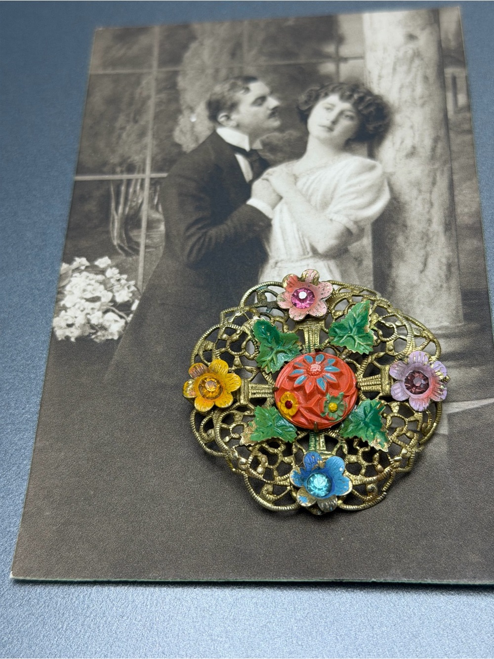 Vintage Floral Filigree Multicolor Brooch #cz96